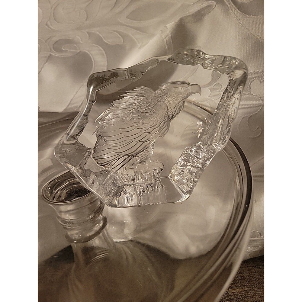 Signed Eagle Paperweight Numbered Sweden Crystal Intaglio Patriotic Bird Glass